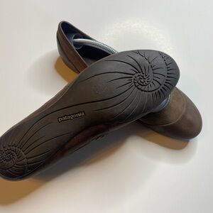 Patagonia Women's 7.5  Maha Smooth Expresso Brown Ballet Flats Shoes